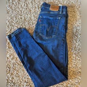 Levi’s Mile High Super Skinny